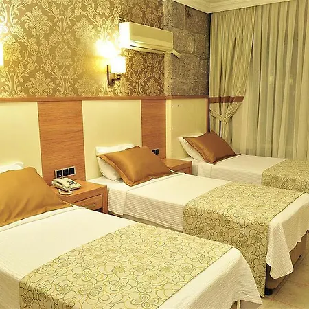 Otel Dove &